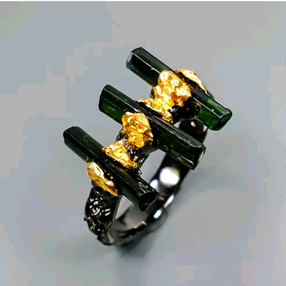Triple green tourmaline & sterling & gold ring sz 7.5 - Picture 3 of 13